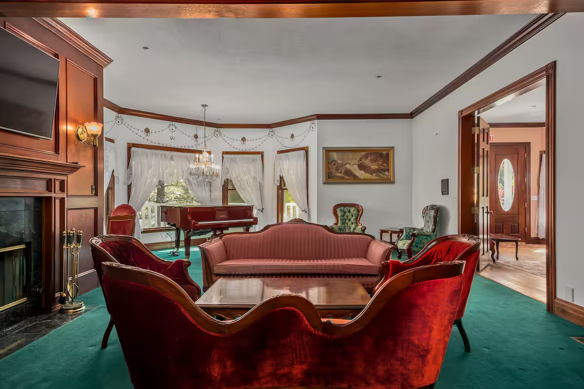 The grand parlor with grand piano